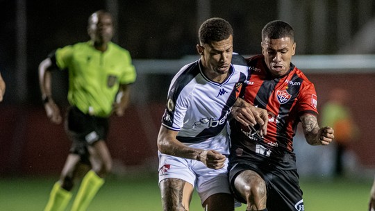 Análise: Vitória desperdiça chances, perde e se afunda no Z-4 - Foto: (Victor Ferreira / EC Vitória)