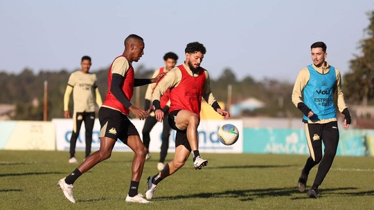 VC Escala: monte o Criciúma para a partida contra o Cuiabá - Foto: (Celso da Luz | Criciúma E.C.)